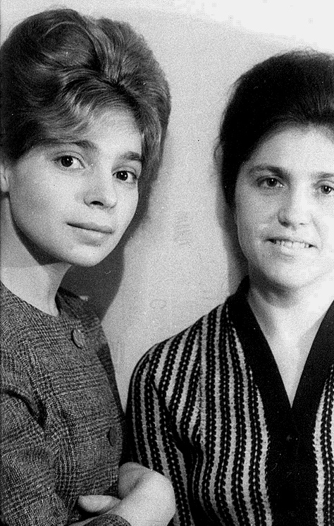 Иллюстрация к книге — Антисоветский роман [i_013.jpg]