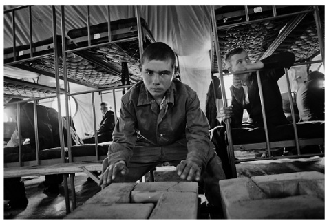 Иллюстрация к книге — Женский чеченский дневник [i_013.jpg]