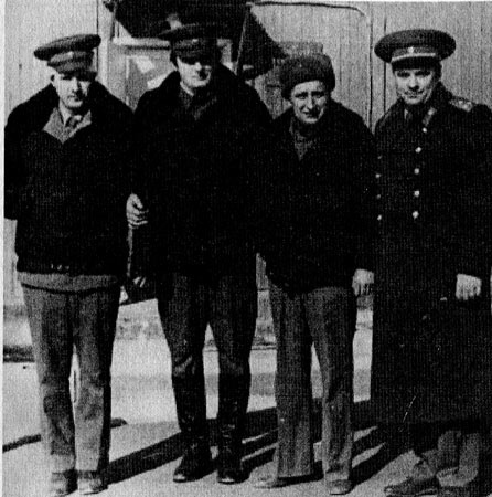 Иллюстрация к книге — Под Баграмом [i_046.jpg]