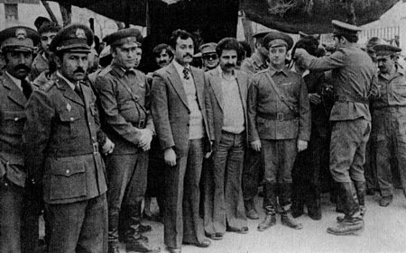 Иллюстрация к книге — Под Баграмом [i_050.jpg]