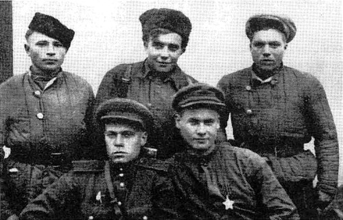 Иллюстрация к книге — &quot;Я ходил за линию фронта&quot;. Откровения войсковых разведчиков [i_003.jpg]