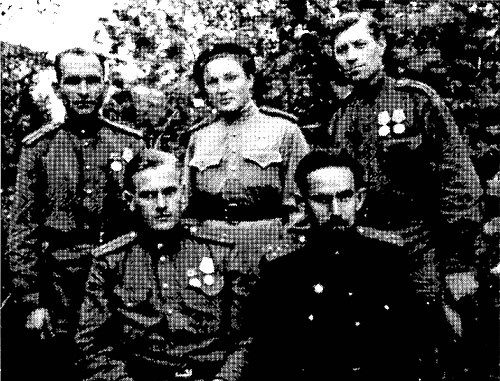 Иллюстрация к книге — &quot;Я ходил за линию фронта&quot;. Откровения войсковых разведчиков [i_020.jpg]