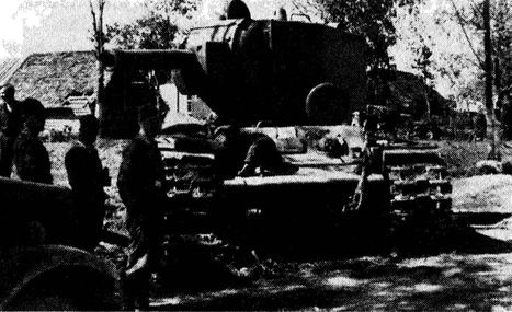 Иллюстрация к книге — Иной 1941. От границы до Ленинграда [i_051.jpg]