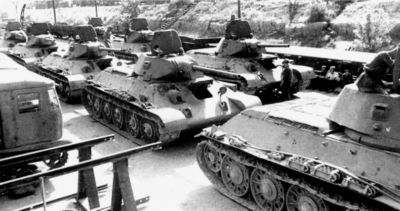 Иллюстрация к книге — Неизвестный Сталинград. Как перевирают историю [i_008.jpg]