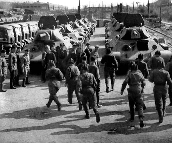 Иллюстрация к книге — Неизвестный Сталинград. Как перевирают историю [i_034.jpg]