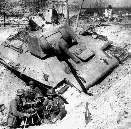 Иллюстрация к книге — Неизвестный Сталинград. Как перевирают историю [i_044.jpg]