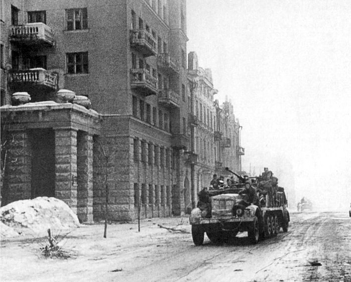 Иллюстрация к книге — Перелом 1942. Когда внезапности уже не было [Autogen_eBook_id74.jpg]