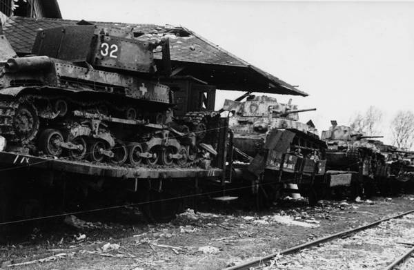 Иллюстрация к книге — Последние контрудары Гитлера. Разгром Панцерваффе [i_033.jpg]