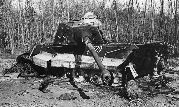 Иллюстрация к книге — Последние контрудары Гитлера. Разгром Панцерваффе [i_086.jpg]