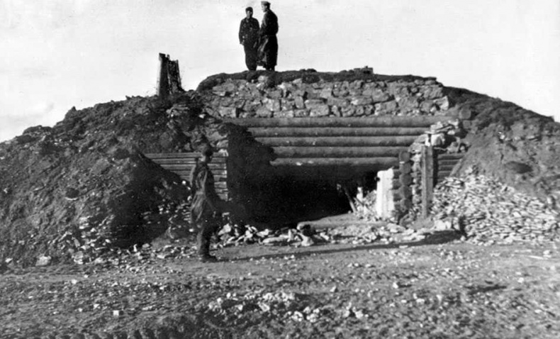 Иллюстрация к книге — Пять кругов ада. Красная Армия в «котлах» [i_017.jpg]