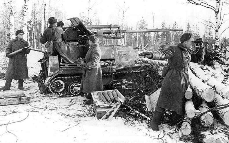 Иллюстрация к книге — Пять кругов ада. Красная Армия в «котлах» [i_042.jpg]