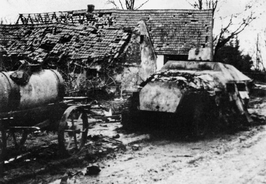 Иллюстрация к книге — Разгром 1945. Битва за Германию [i_021.jpg]