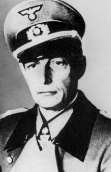 Иллюстрация к книге — Разгром 1945. Битва за Германию [i_033.jpg]