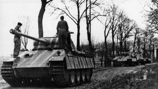 Иллюстрация к книге — Разгром 1945. Битва за Германию [i_070.jpg]