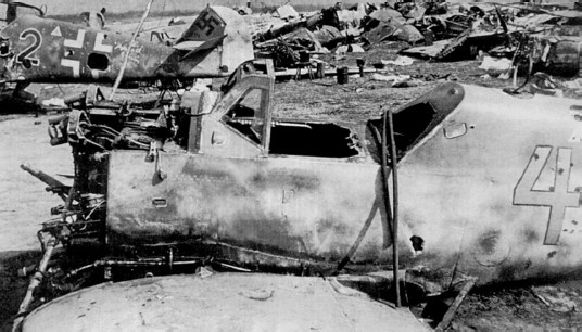 Иллюстрация к книге — Разгром 1945. Битва за Германию [i_079.jpg]