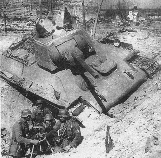 Иллюстрация к книге — Сталинград. За Волгой для нас земли нет [img_32.jpg]