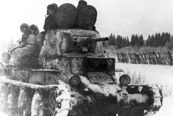 Иллюстрация к книге — Танкисты. &quot;Мы погибали, сгорали...&quot; [i_046.jpg]