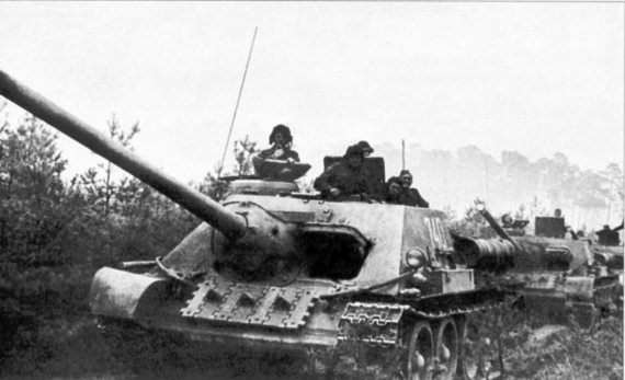 Иллюстрация к книге — Танкисты. "Мы погибали, сгорали..." [i_107.jpg]