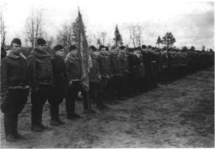 Иллюстрация к книге — Я дрался с асами люфтваффе. На смену павшим. 1943-1945 [image059.jpg]