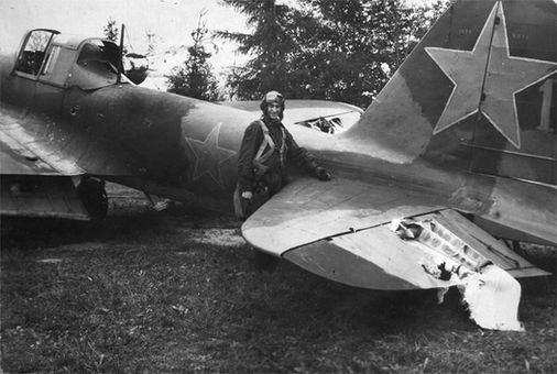 Иллюстрация к книге — Я дрался на Ил-2 [i_014.jpg]