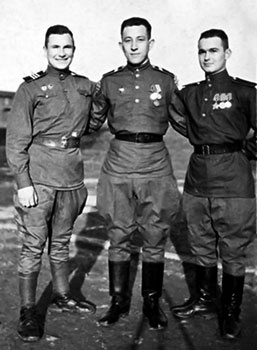 Иллюстрация к книге — Я дрался в штрафбате. &quot;Искупить кровью!&quot; [i_009.jpg]