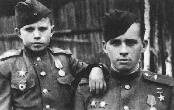 Иллюстрация к книге — Я дрался на Т-34. Книга 2 [i_004.jpg]