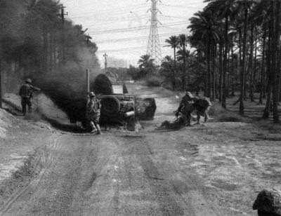 Иллюстрация к книге — Хорошие солдаты [i_013.jpg]