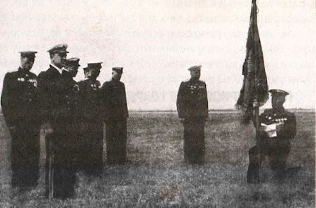 Иллюстрация к книге — В воздушных боях. Балтийское небо [i_024.jpg]