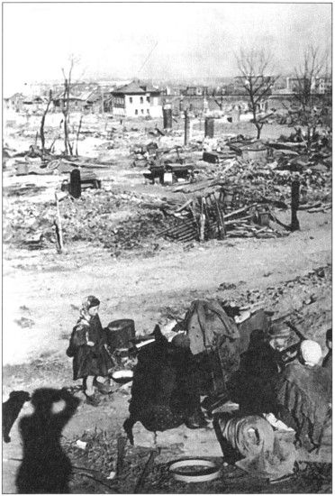 Иллюстрация к книге — Жертвы Сталинграда [i_017.jpg]