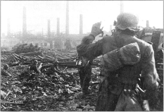 Иллюстрация к книге — Жертвы Сталинграда [i_023.jpg]