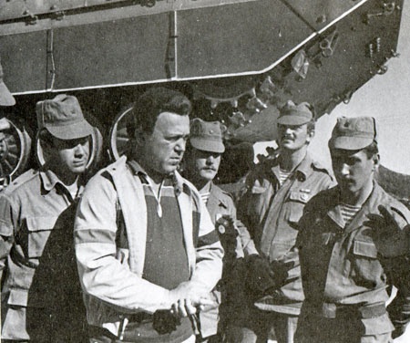 Иллюстрация к книге — Над Кабулом чужие звезды [i_013.jpg]