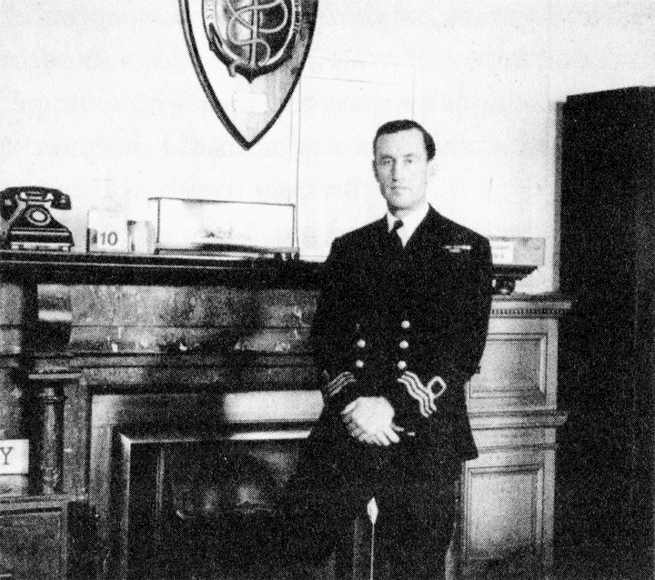 Иллюстрация к книге — Операция &quot;Фарш&quot; [i_007.jpg]