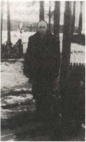 Иллюстрация к книге — Железный крест для снайпера. Убийца со снайперской винтовкой [i_040.jpg]