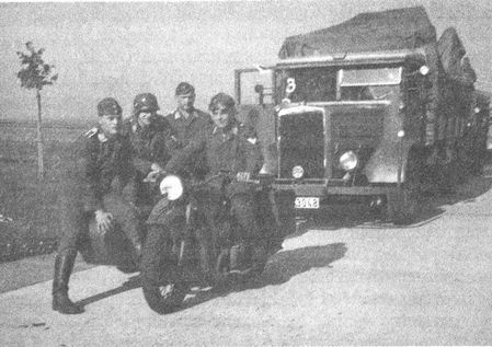 Иллюстрация к книге — Решающий момент Ржевской битвы [i_016.jpg]