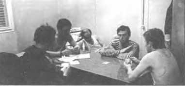 Иллюстрация к книге — Мы атакуем с небес [i_047.jpg]