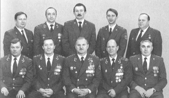 Иллюстрация к книге — ВДВ. С неба - в бой [i_064.jpg]