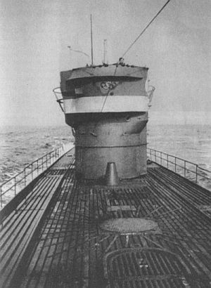 Иллюстрация к книге — Ныряющие в темноту [i_015.jpg]