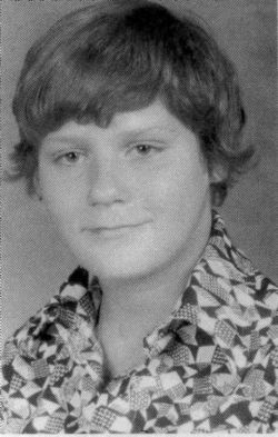 Иллюстрация к книге — Ныряющие в темноту [i_022.jpg]