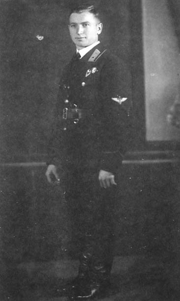 Иллюстрация к книге — На &quot;Ишаках&quot; и &quot;МиГах&quot;! 16-й гвардейский в начале войны [i_003.jpg]