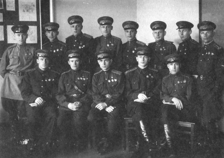 Иллюстрация к книге — На &quot;Ишаках&quot; и &quot;МиГах&quot;! 16-й гвардейский в начале войны [i_072.jpg]