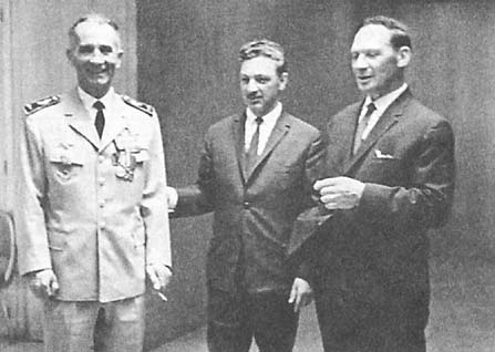 Иллюстрация к книге — Мы - дети войны. Воспоминания военного летчика-испытателя [i_050.jpg]