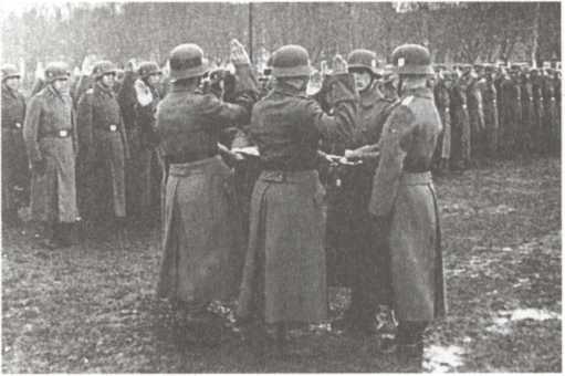 Иллюстрация к книге — Украинский легион [i_035.jpg]