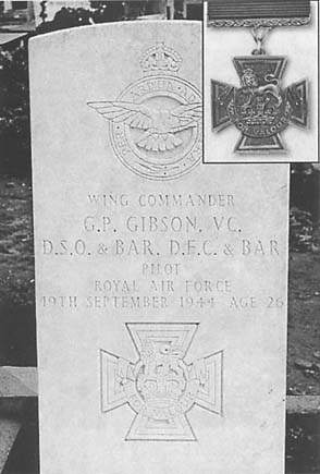 Иллюстрация к книге — Впереди вражеский берег [i11.jpg]