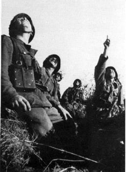 Иллюстрация к книге — Пилот `Штуки`. Мемуары аса люфтваффе [_09.jpg]