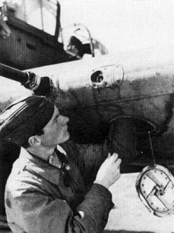 Иллюстрация к книге — Пилот `Штуки`. Мемуары аса люфтваффе [_16.jpg]