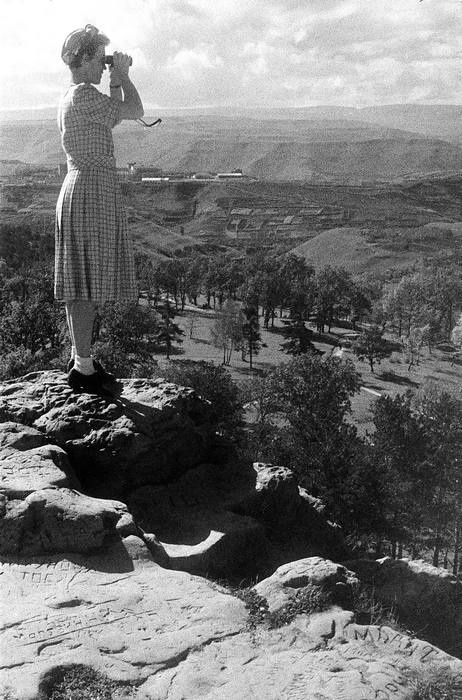 Иллюстрация к книге — Счастливая девочка растет [i_028.jpg]