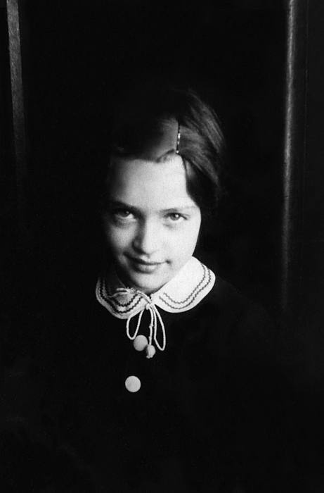 Иллюстрация к книге — Счастливая девочка растет [i_029.jpg]