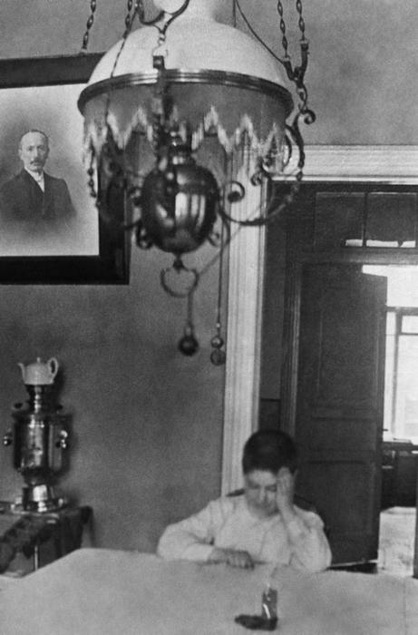 Иллюстрация к книге — Счастливая девочка растет [i_048.jpg]