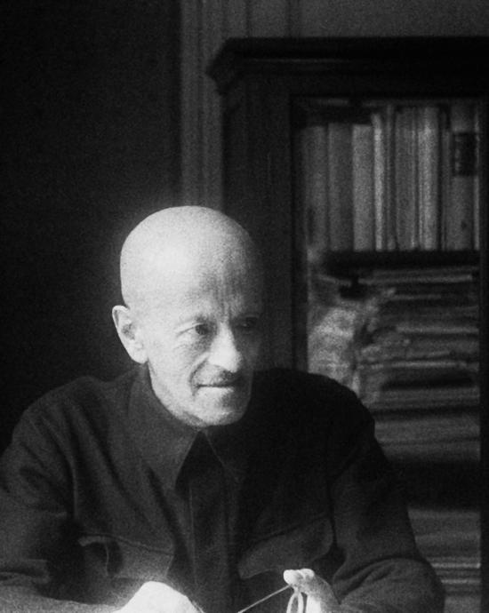 Иллюстрация к книге — Счастливая девочка растет [i_053.jpg]