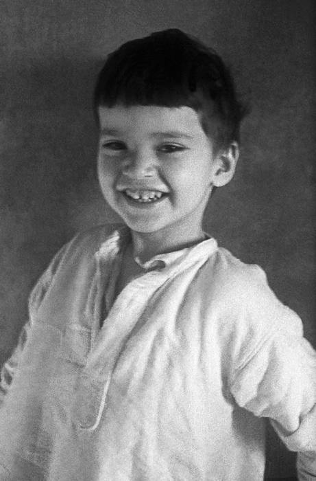 Иллюстрация к книге — Счастливая девочка растет [i_085.jpg]